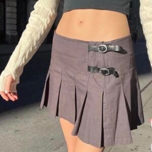 Brandy Melville Gray Kim Skirt - NWT